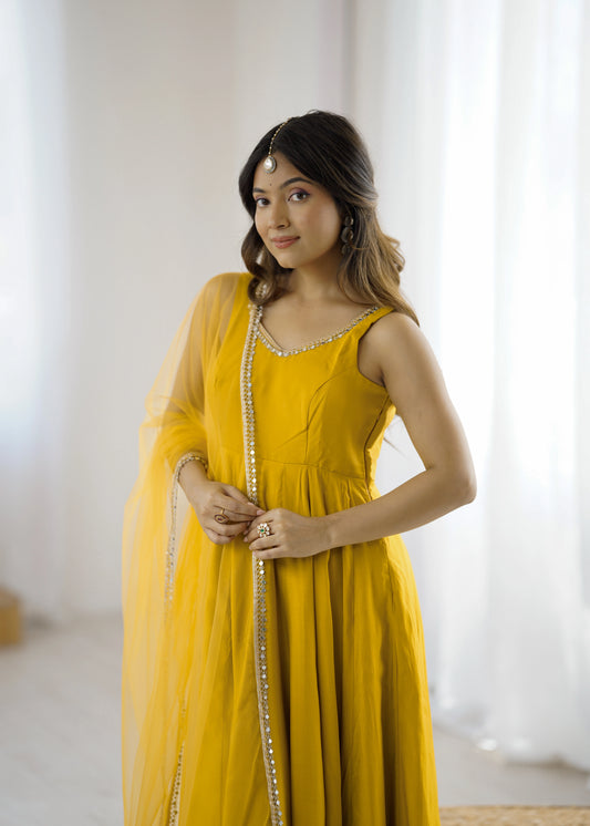 Aamras Chanderi Suit