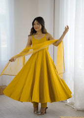 Mustard yellow mirror-work Chanderi Anarkali – Kalyanja.