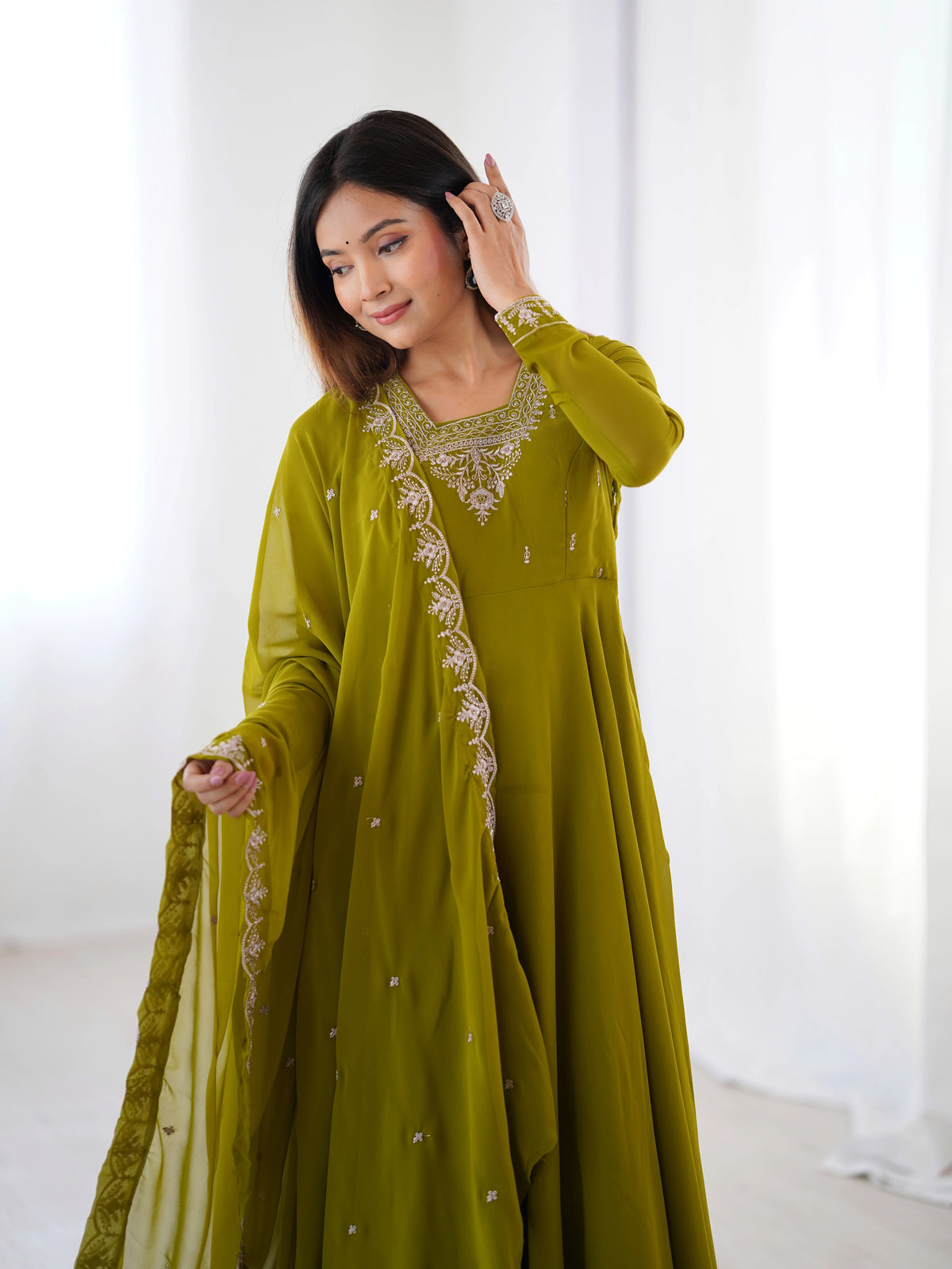 Mehendi Zari Embroidery Fox Georgette Suit