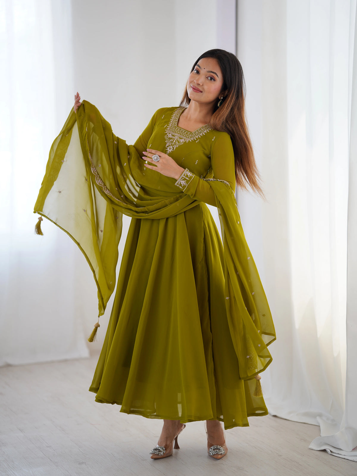 Mehendi Zari Embroidery Fox Georgette Suit