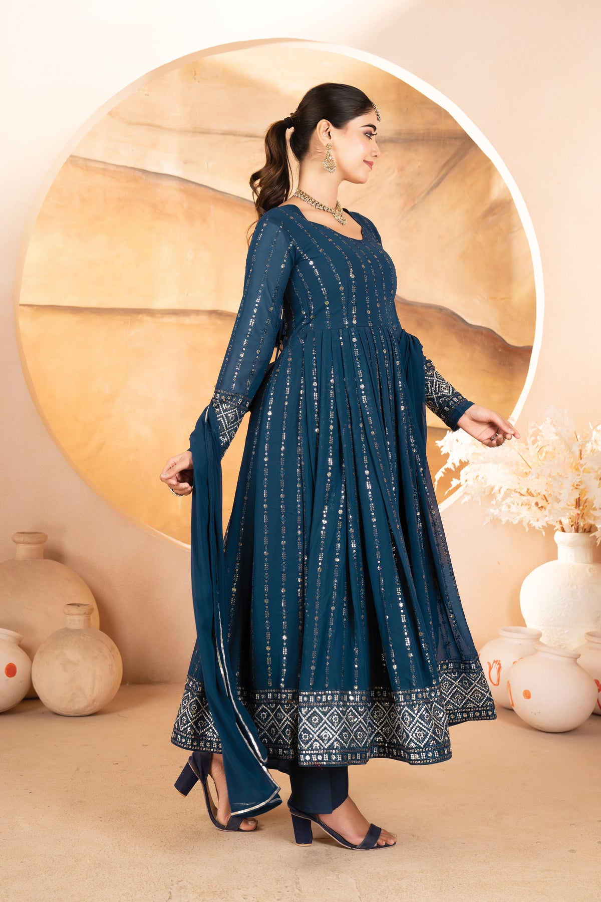 Blue Sequins Thread Embroidery Faux Blooming Suit