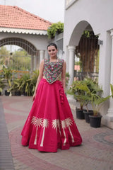 Dark Pink Gamthi Embroidered Lehenga – Choli close-up showing multicolour Gamthi embroidery with Gota trim and kodi shell fringe