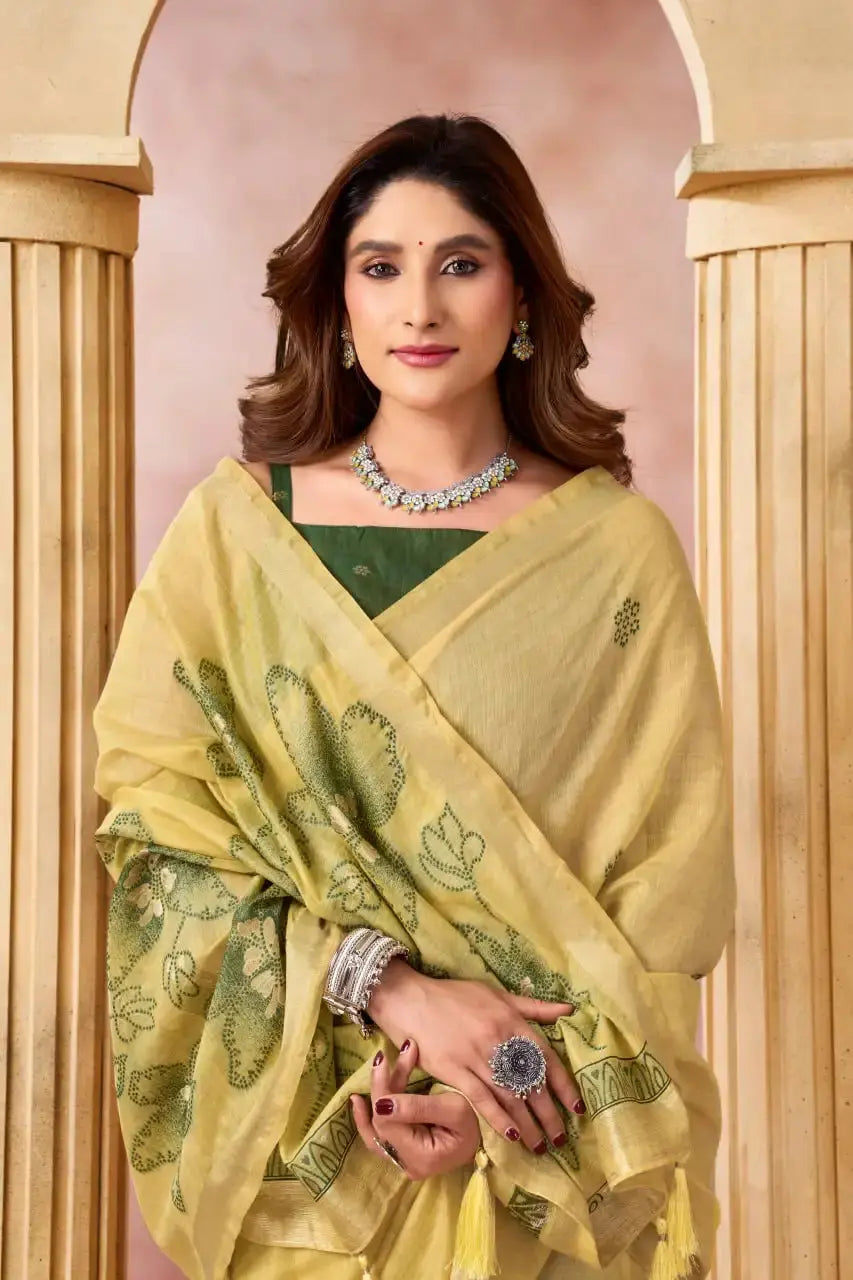 Mustard Yellow Jacquard Weaving Saree body close-up – geometric jacquard butis woven across the drape | KS301 Kalyanja