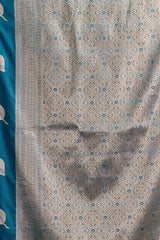 Close-up of contrast pallu — Deep Navy Blue Jacquard Weaving Saree with all-over silver zari geometric pattern