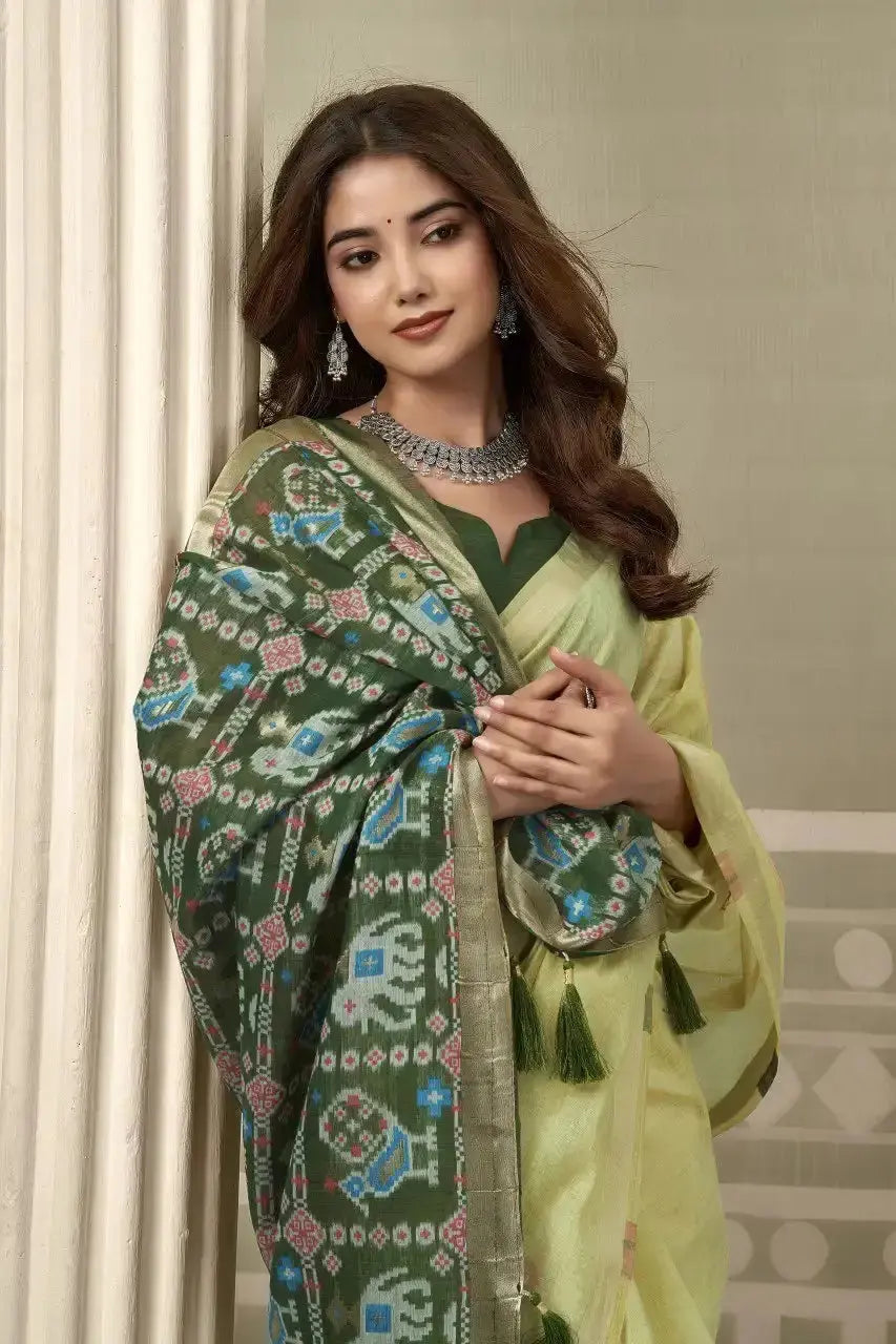 Light Pistachio Green Zari Woven Saree close-up – soft pistachio tone with contrast pallu edge | KS304 Kalyanja