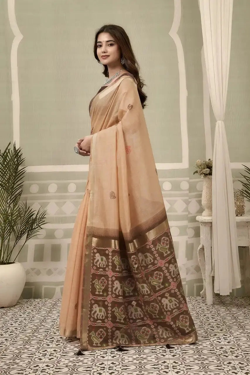 Peach Zari Woven Saree contrast pallu detail – KS304 by Kalyanja