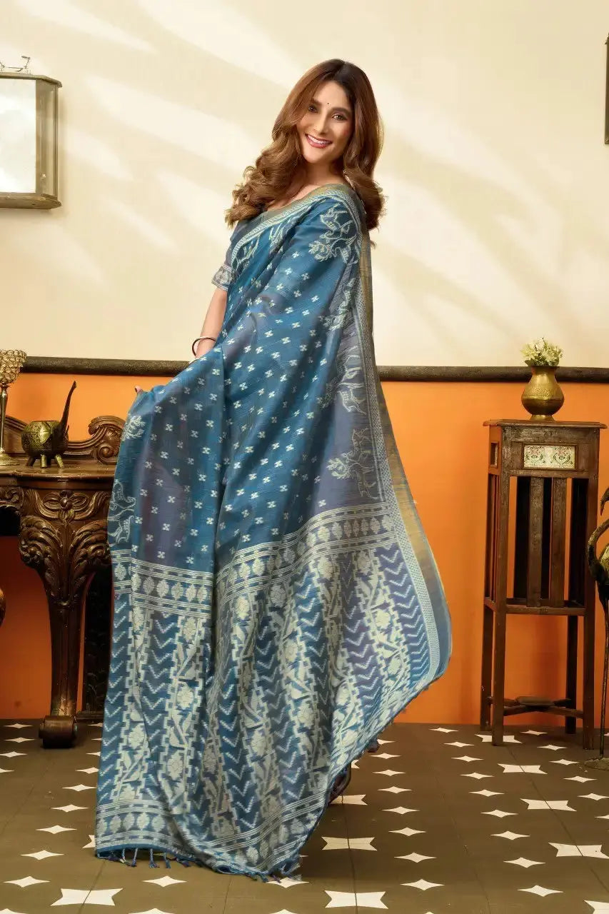 Blue Gray Jacquard Weaving Saree woven pallu detail – richly textured panel | KS305 Kalyanja