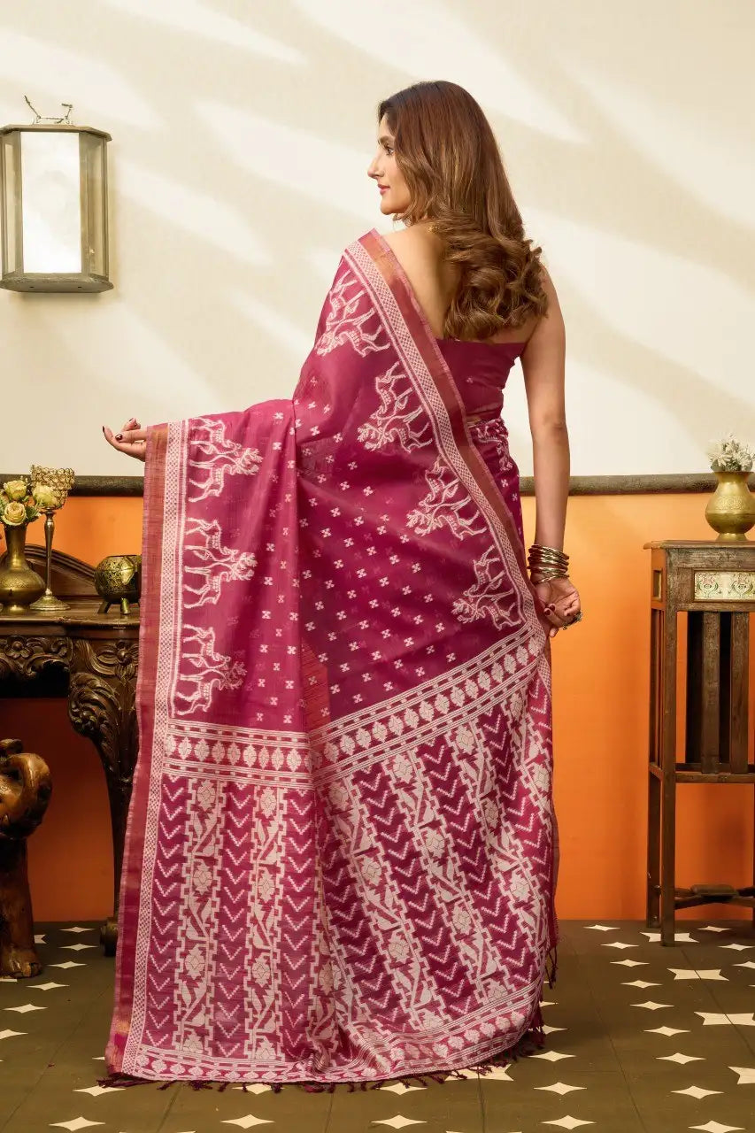 Dark Pink Jacquard Weaving Saree woven pallu detail – richly textured panel | KS305 Kalyanja