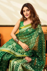 Green Jacquard Weaving Saree detail shot – zari border meets woven pallu edge | KS305 Kalyanja