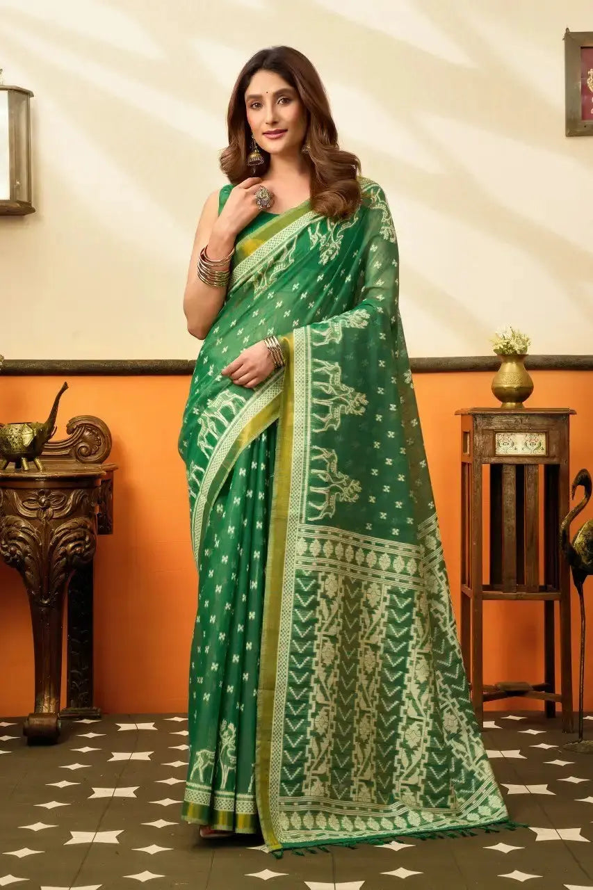 Green Jacquard Weaving Saree side drape view – jacquard weaving detail, cotton | KS305 Kalyanja
