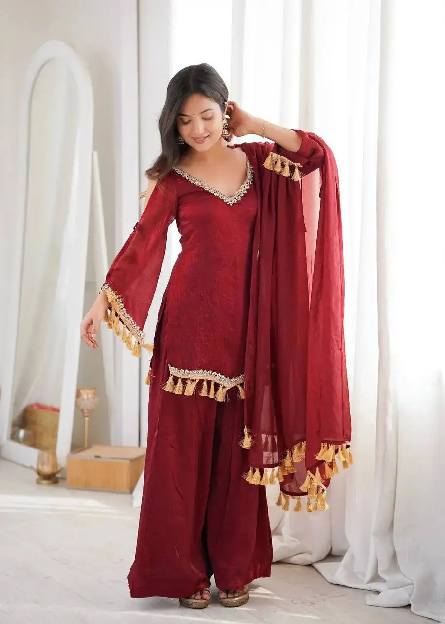 Maroon Mirror Work Suit – close-up of mirror work detail on V-neckline