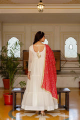 KU217 White Anarkali Suit back view – Dori tie-up detail and dark pink dupatta, full Maxi length