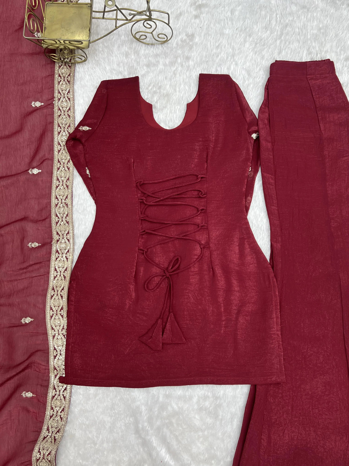 Maroon Suit Corset Lace Detail and Full Sleeve Close-Up – KU239