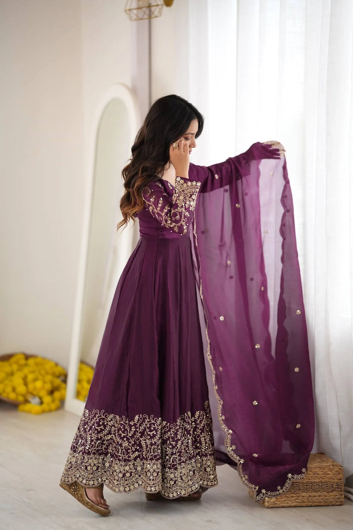 Purple Anarkali Suit – dupatta booti pattern and scalloped gold zari border close-up