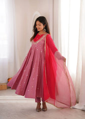 Pink Suit – scattered sequin mirror booti detail on Anarkali flair
