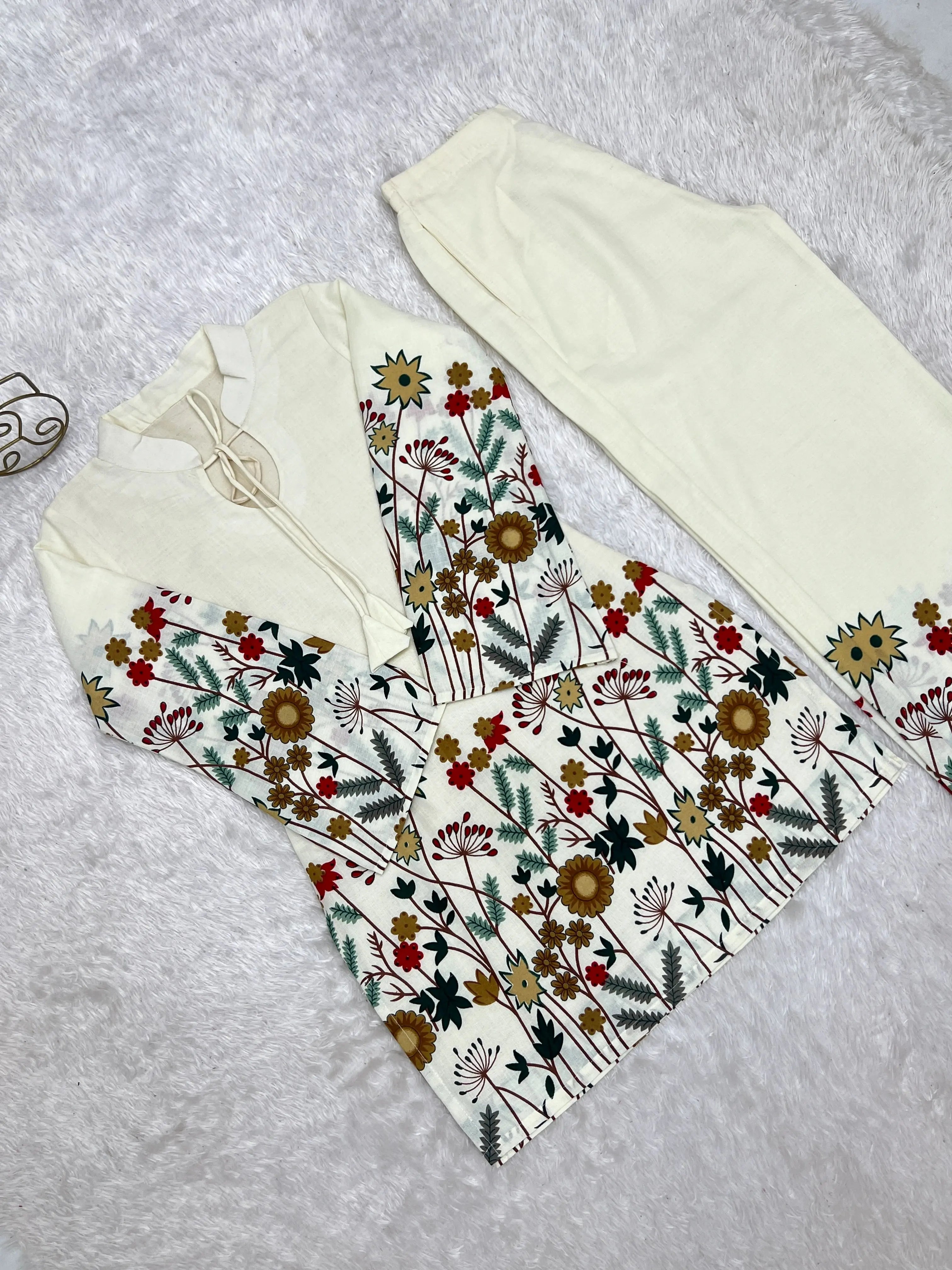 Off White Floral Print Suit Kurta Flat Lay – KU249