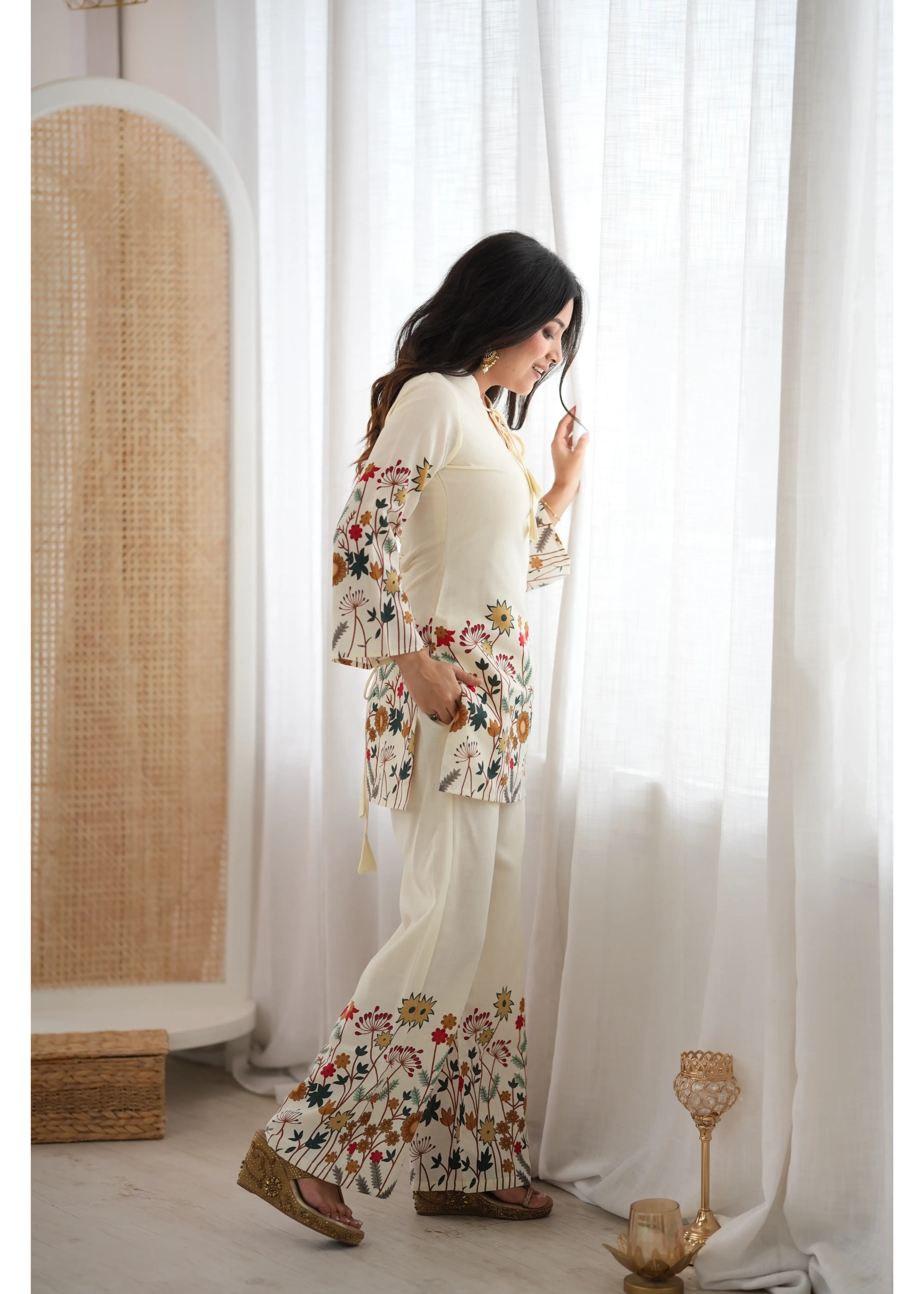 Off White Slub Cotton Suit Side View Walking – KU249