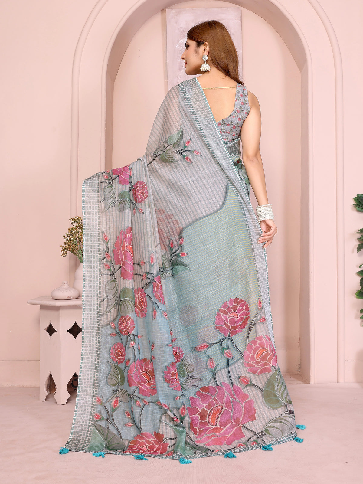 Light Gray Digital Floral Print Saree back view – dense pink rose pallu with checkered grey self border full spread