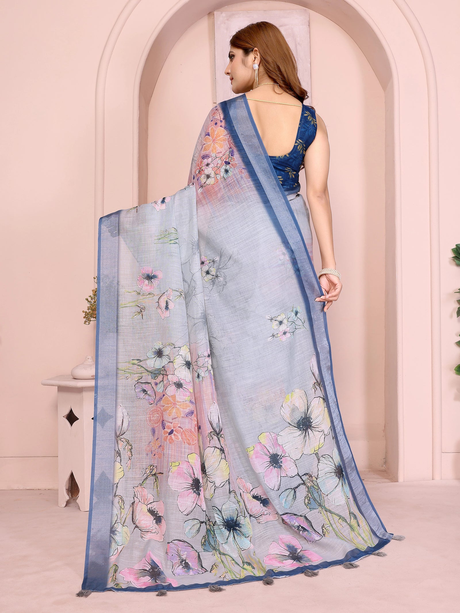 Light Gray Digital Floral Print Saree back view – watercolor floral pallu spread with navy contrast border