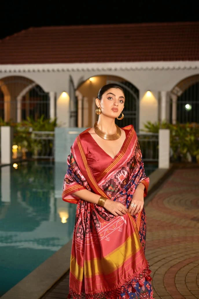 Elegant handcrafted navy blue saree featured on Kalyanja Fashion site