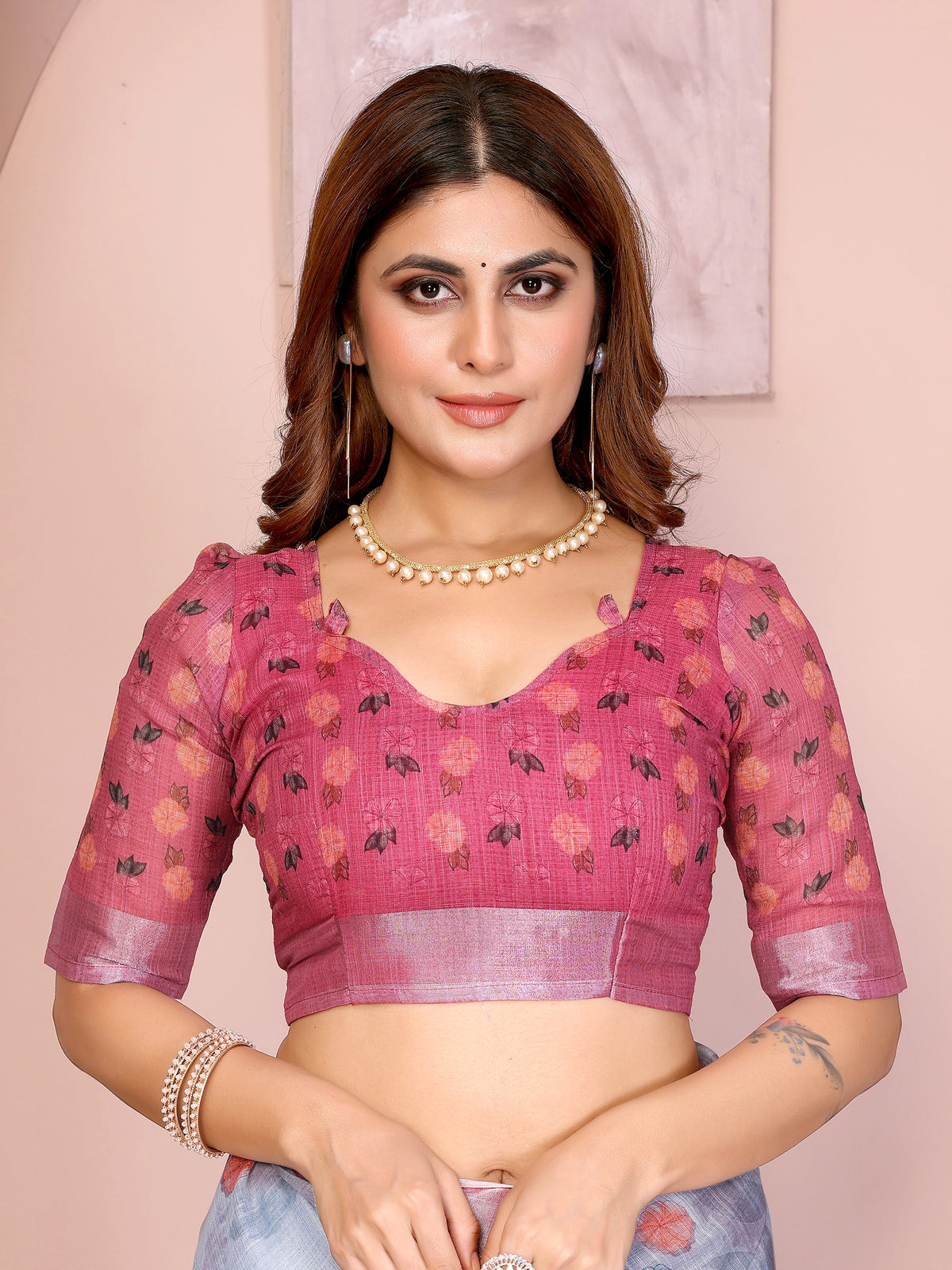 Powder Blue Digital Floral Print Saree – pink floral print V-neck elbow sleeve running blouse piece