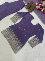 Purple Crunchy Silk Suit Flat Lay – Kurta Close Up with Sequins Border