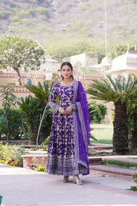 Soft Purple Viscose Jacquard Suit