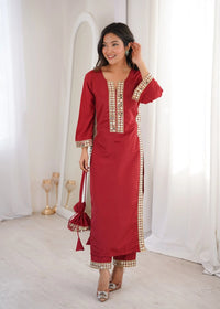 Soft Red Natural Crepe Suit