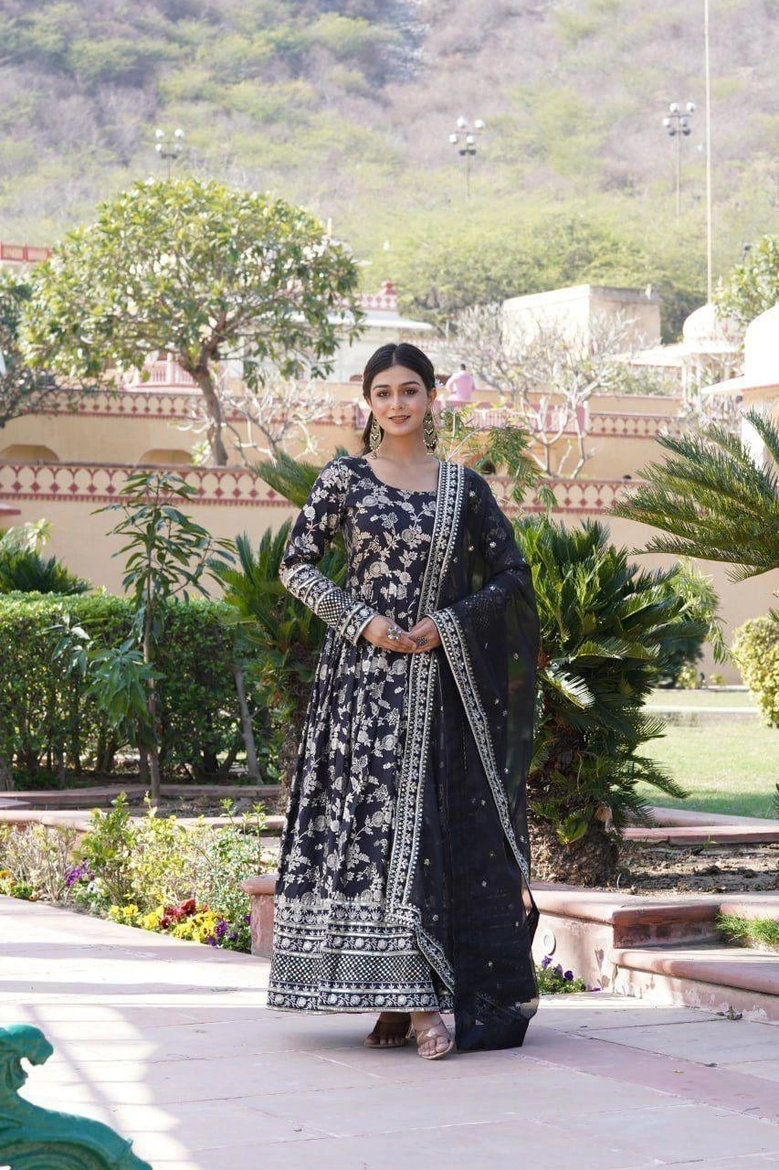 Black Sequins Viscose Jacquard Suit