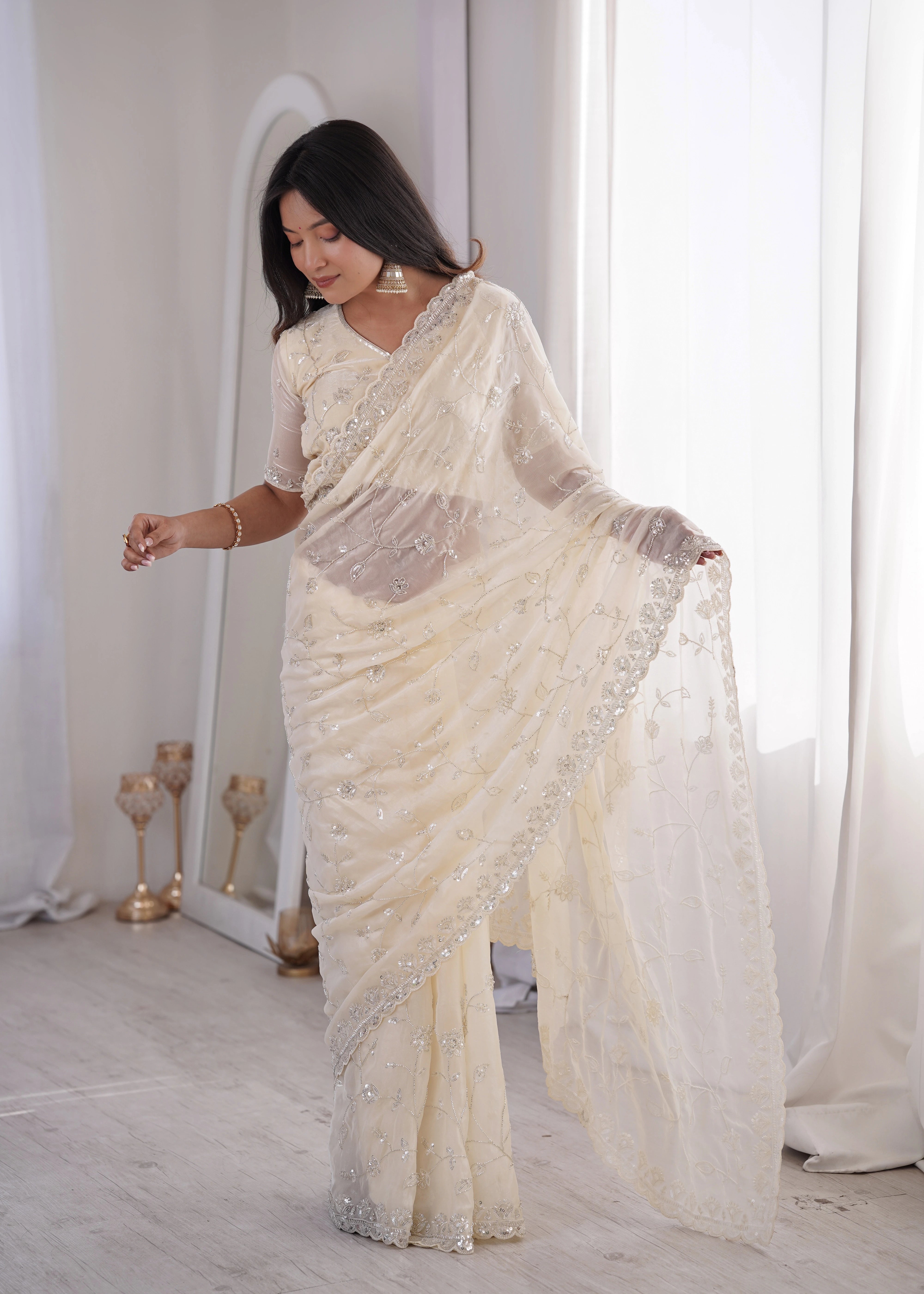 Elegant White Fendy Silk Saree Featuring Beaded Design, C Pallu & Thread Work