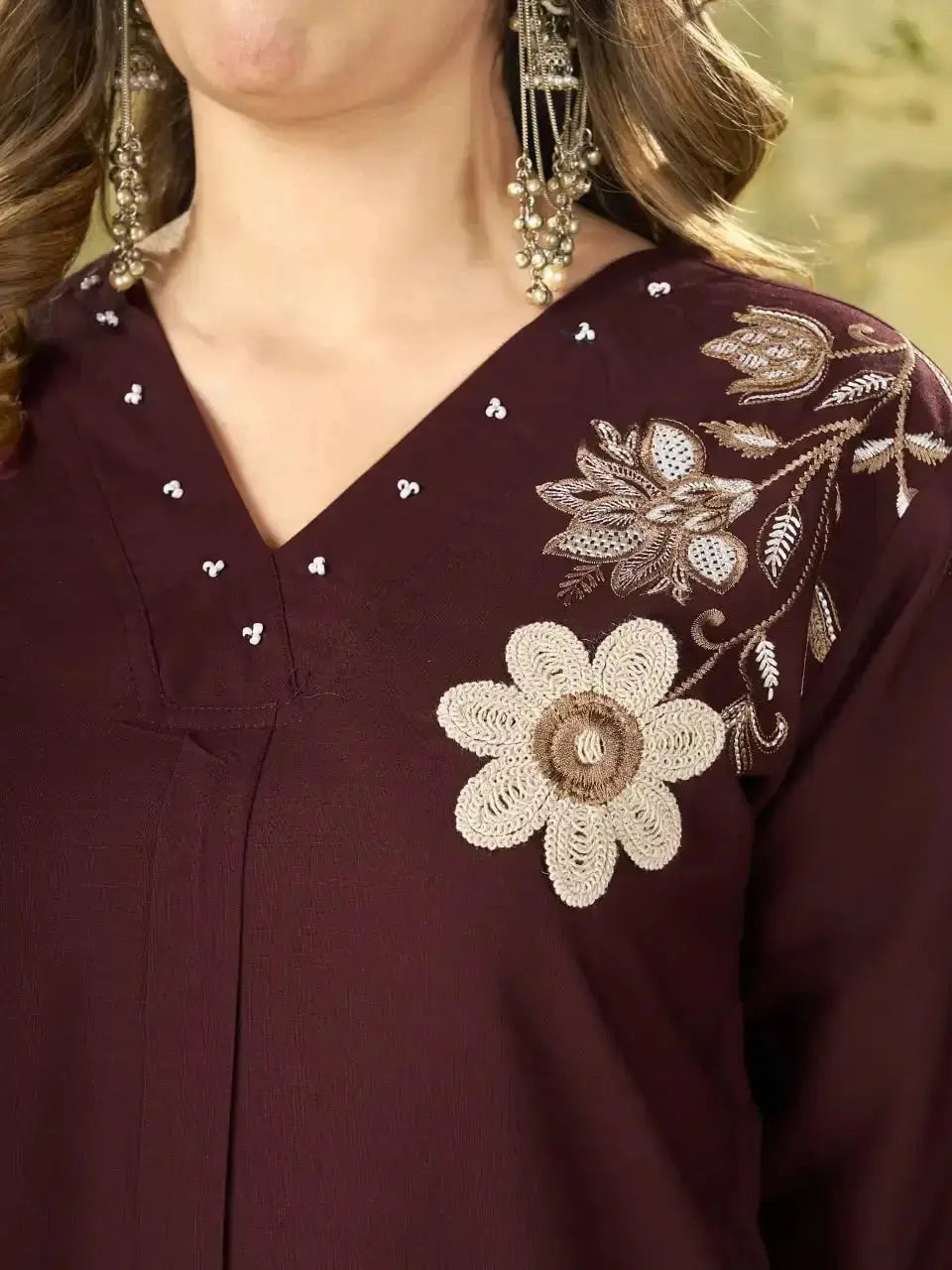 Wine Coord Set V-neck embroidery detail