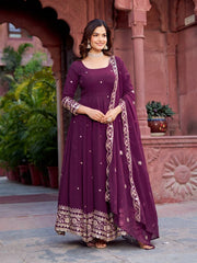The overall appearance reflects festive elegance, royal charm, and timeless traditional fashion.