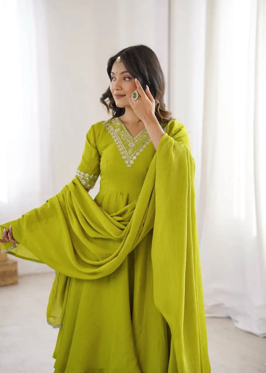 Android Green Anarkali Suit Upper Half View with Dupatta – KU259