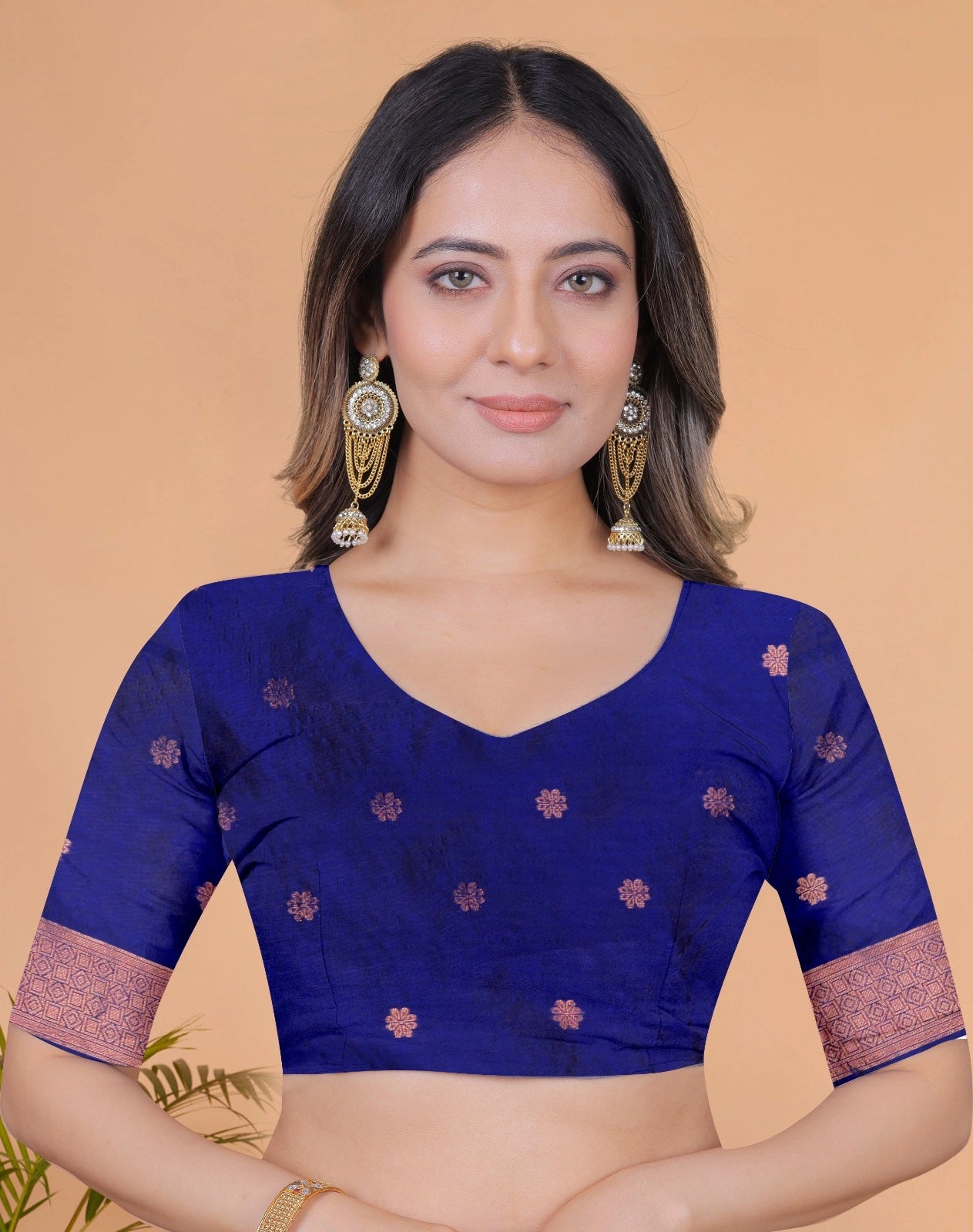 Baby Pink Zari Weaving Saree – Contrast Border close-up – KS396