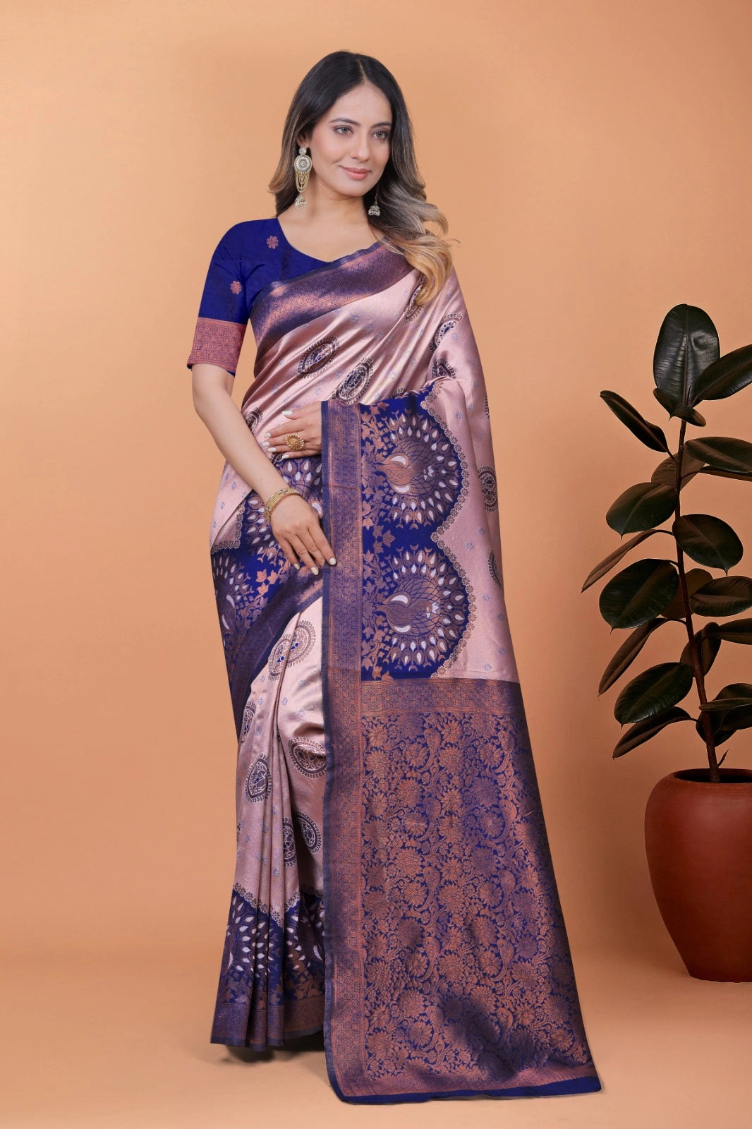 Baby Pink Zari Weaving Saree – blouse piece detail – KS396