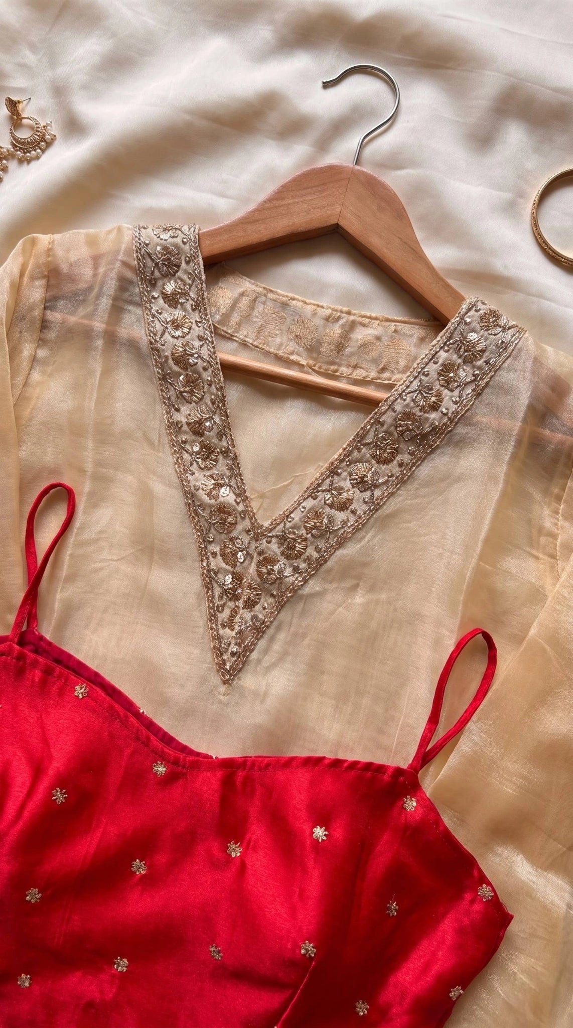 Beige Coding Sequins Embroidered Suit neckline embroidery close-up