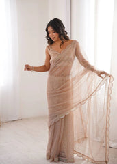 Beige Saree Pallu View – Embroidered Scallop Border Detail