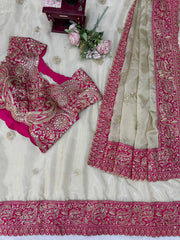 Beige Organza Silk Saree – Flat Lay Blouse Piece & Border Detail KS404
