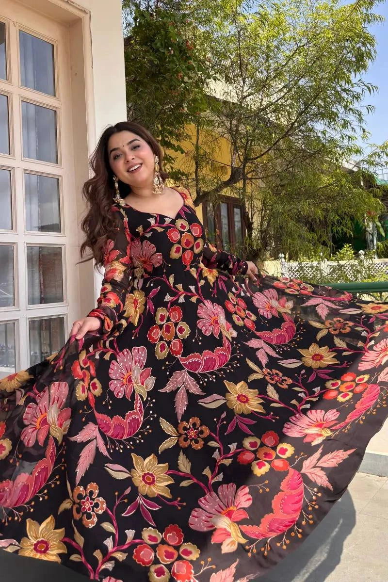 Black Floral Anarkali Suit twirl close-up smiling model – Kalyanja KU291