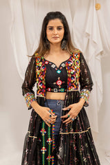 Black Embroidered Coord Set V-Neck Blouse Upper Body Detail KC24