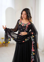 Black Anarkali Suit close-up square neck multicolour floral embroidery – Kalyanja KU302
