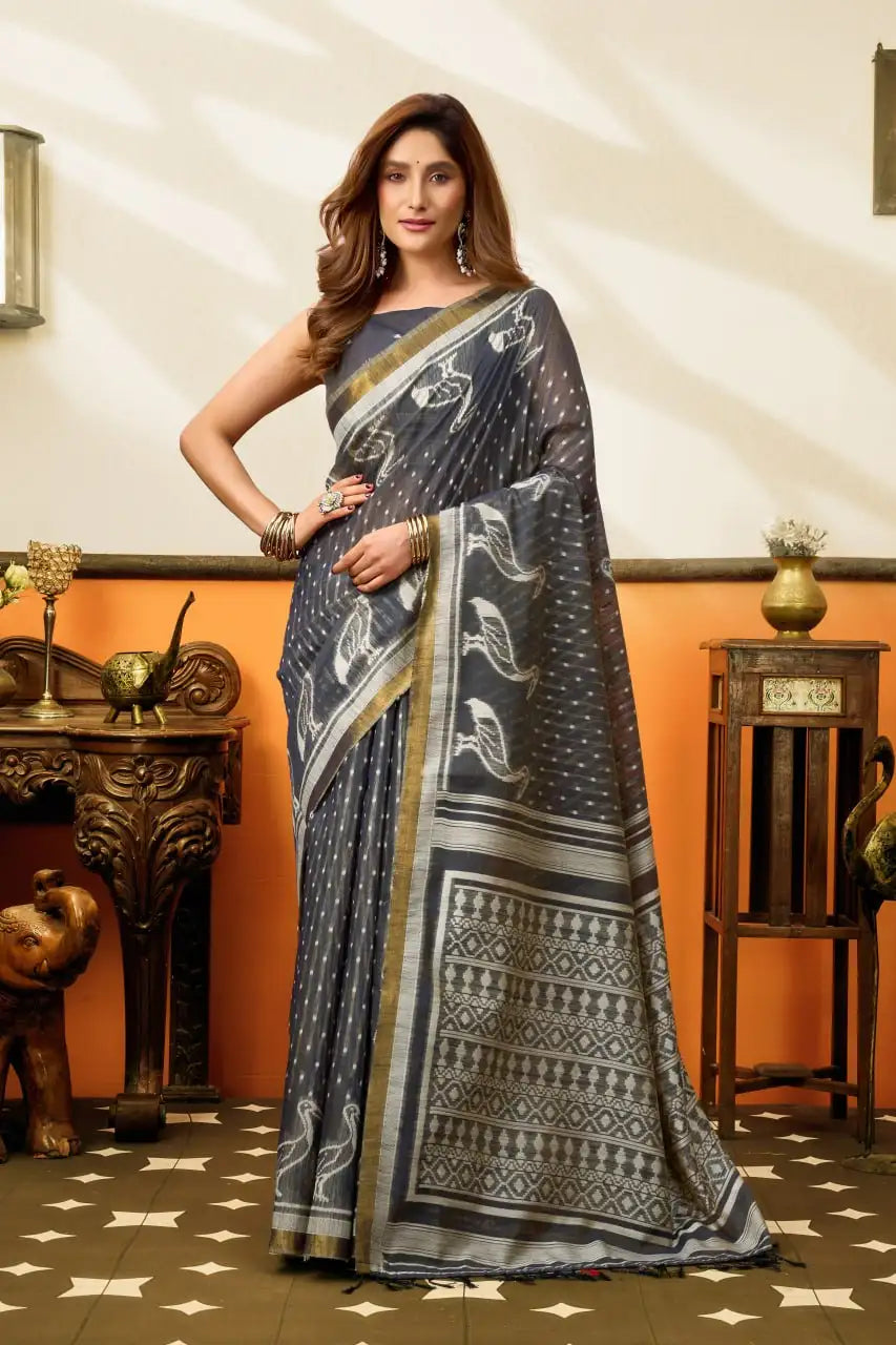Black Jacquard Weaving Saree – Full Drape Front View KS365
