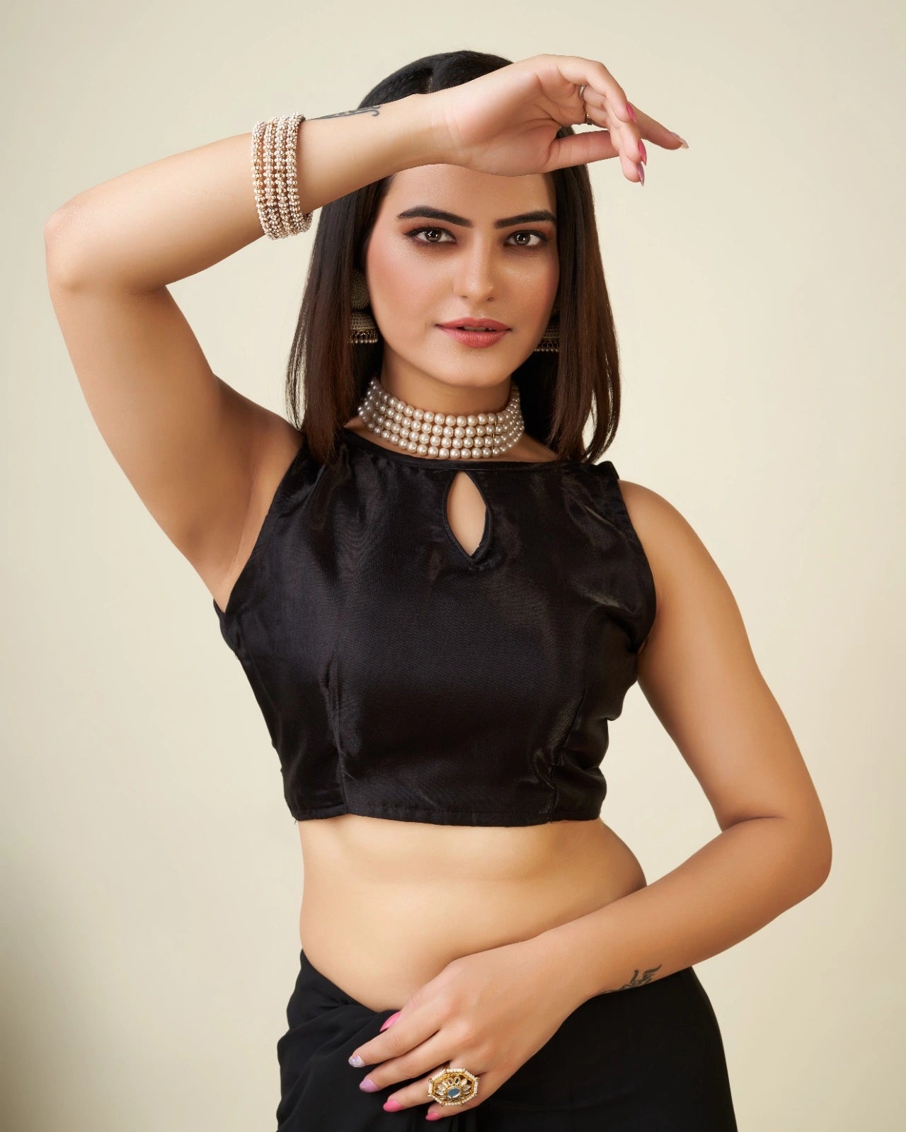 Black Kashmiri Work Saree – blouse detail – KS398