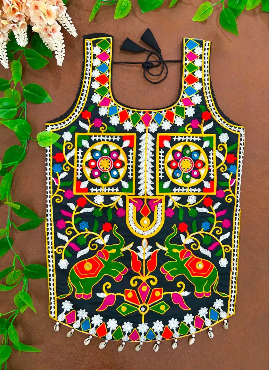Black Multi Thread Mirror Kodi Work Blouse front view – Kutch dual elephant mirror medallion KB42 Kalyanja