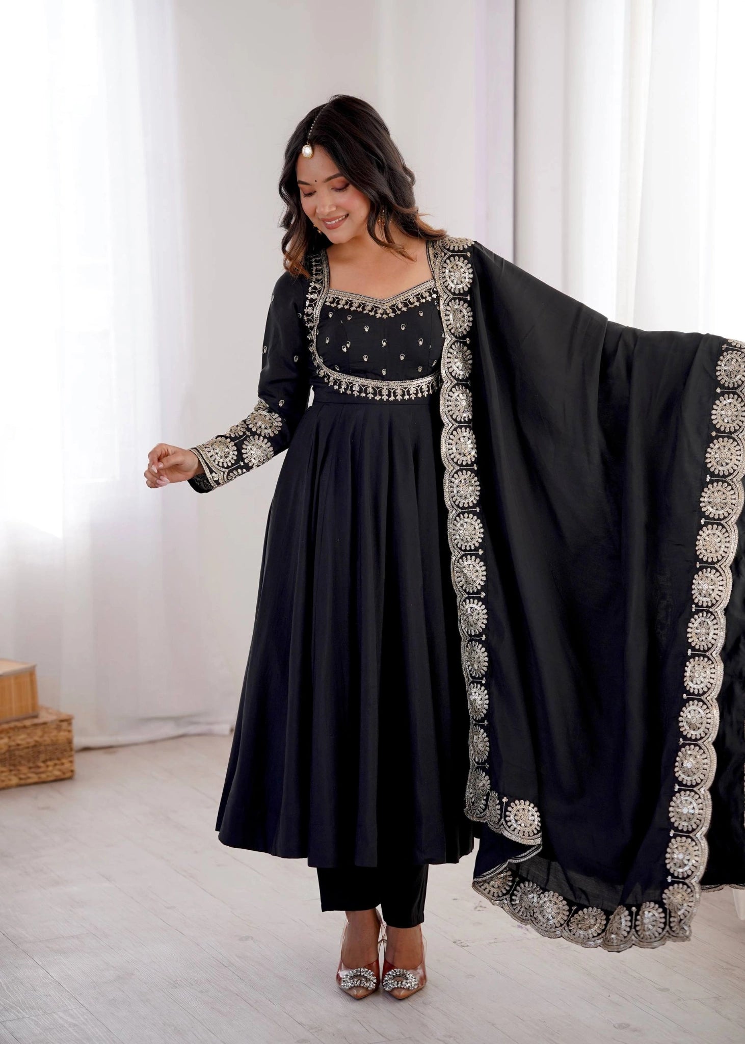 Black Sequins Suit Full Length With Dupatta KU274 Kalyanja