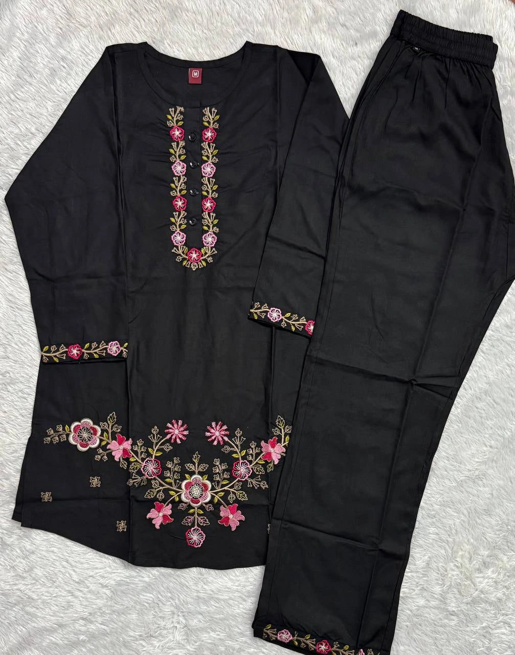 Black Thread Embroidered Coord Set pocket detail close up Kalyanja KC22