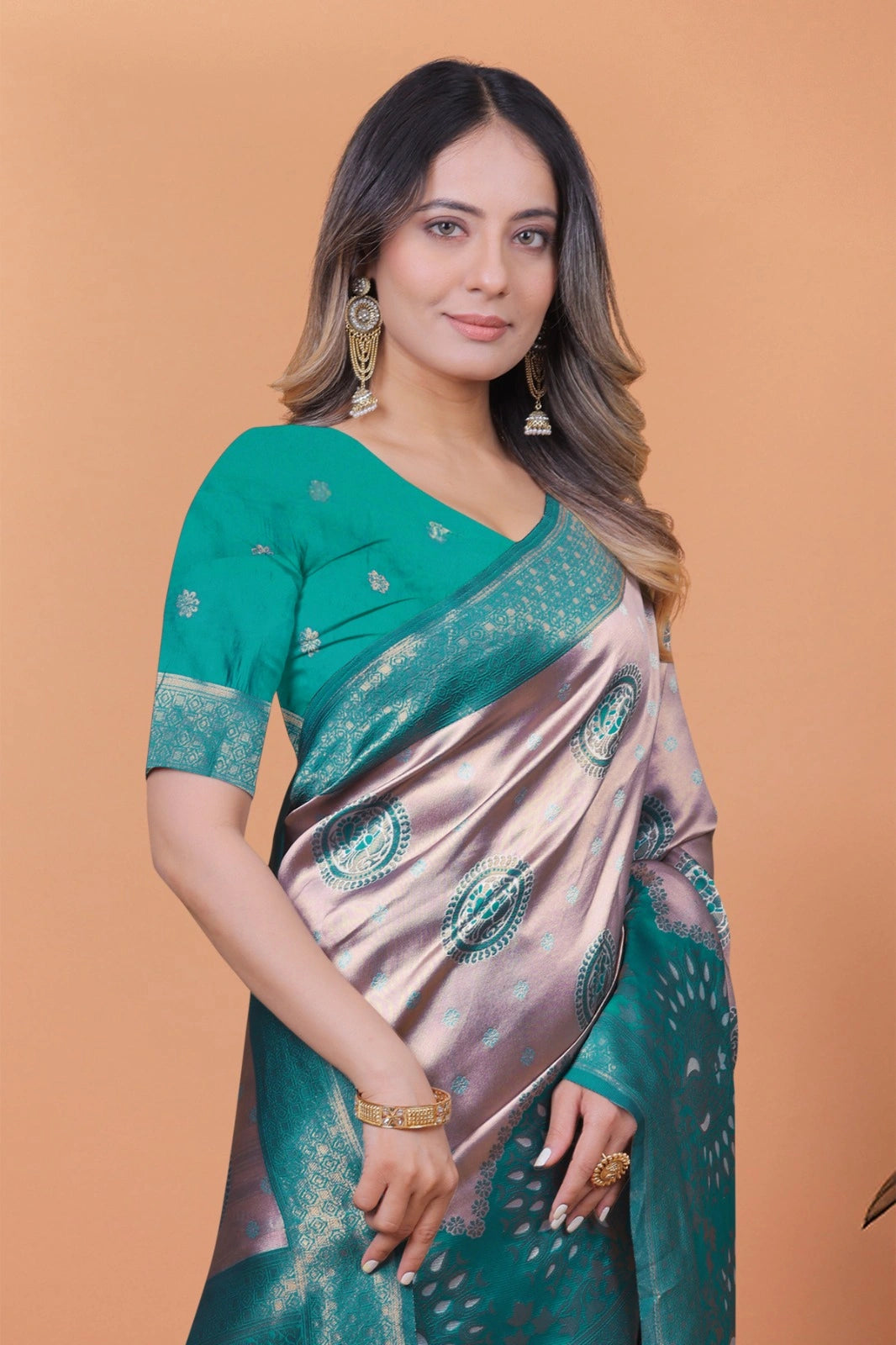 Blush Pink Zari Weaving Saree – back pallu view – KS396