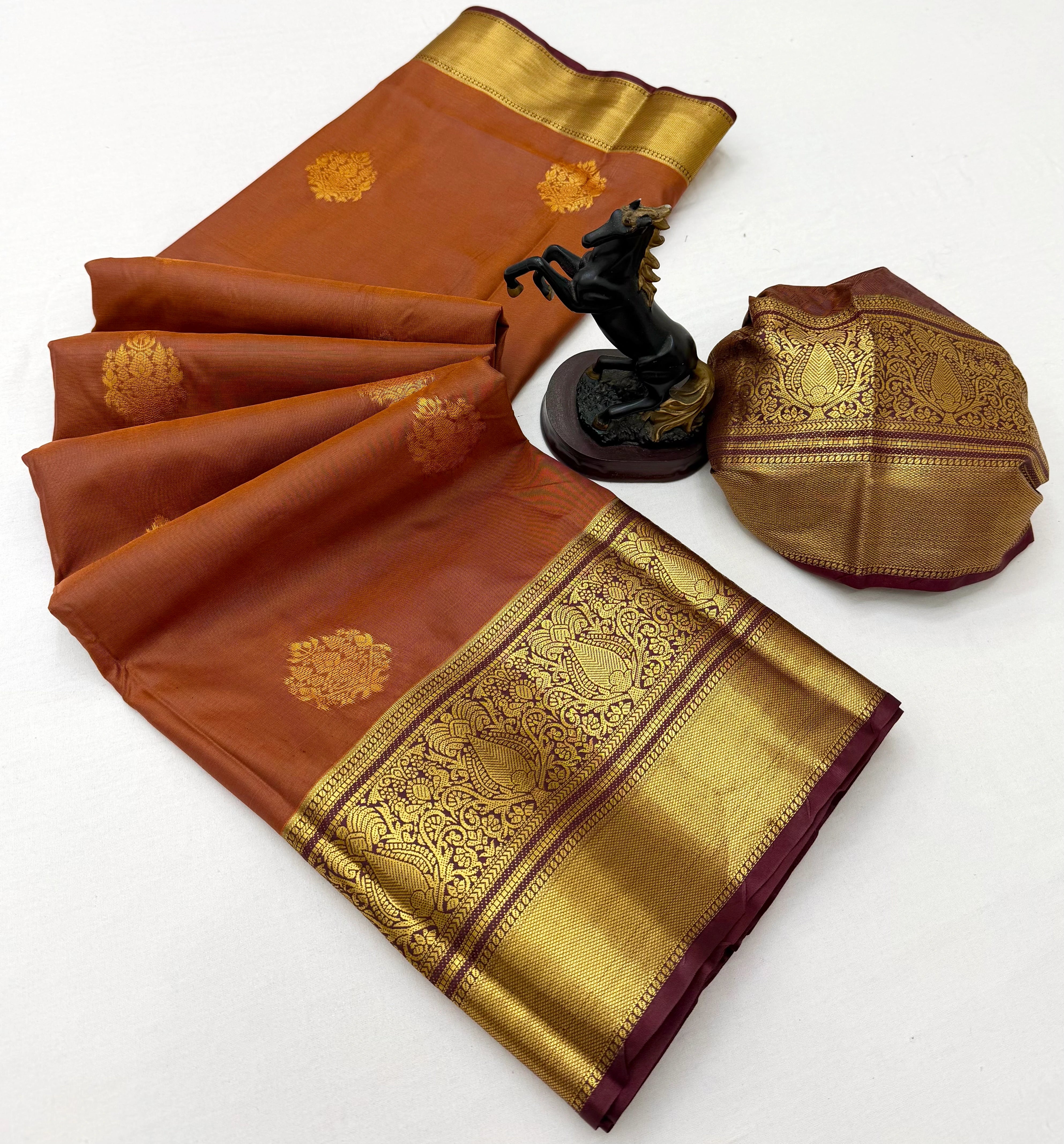 Brown Saree body butti motif close-up – KS374
