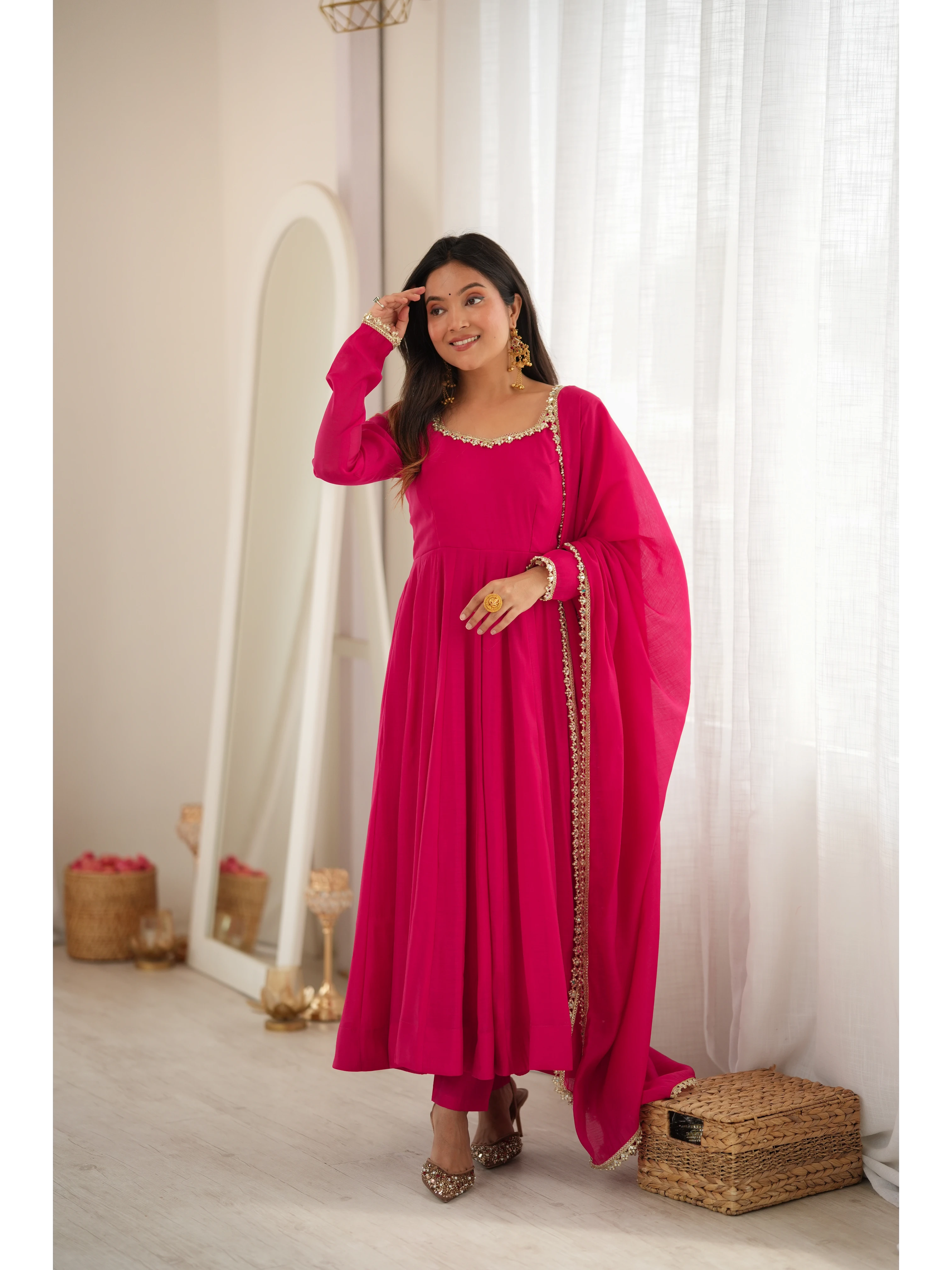 Dark Pink Handwork Mirror Work Suit model different angle KU269