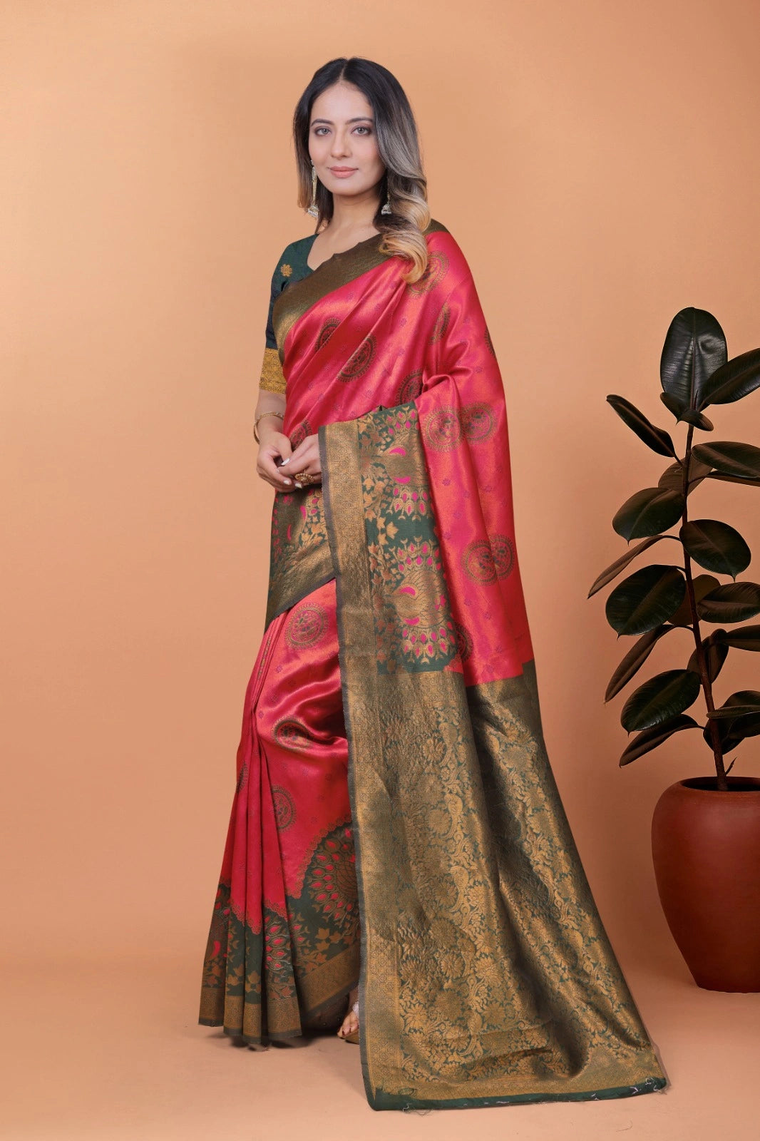 Dark Pink Zari Weaving Saree – Banarasi Jacquard Blend front view – KS396